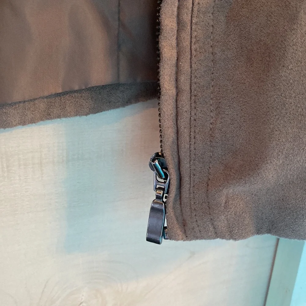 Snake pattern jacket - Picture 3 of 4